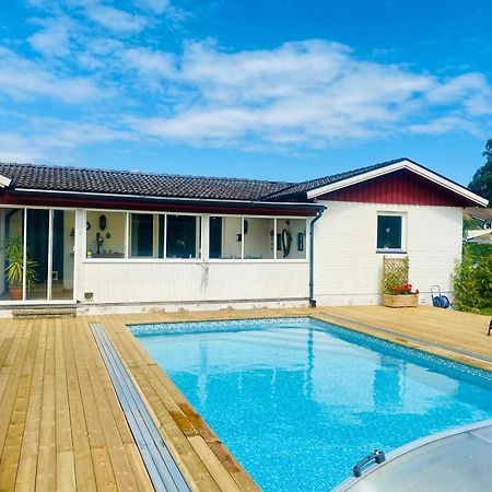 Villa Hus Med Uppvaermd Pool à Skanör med Falsterbo Extérieur photo